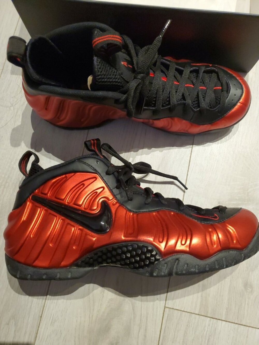 Nike foamposite size 11 University RED